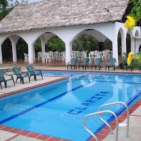 Centro Recreacional Villa Clarita Rivera Buitenkant foto